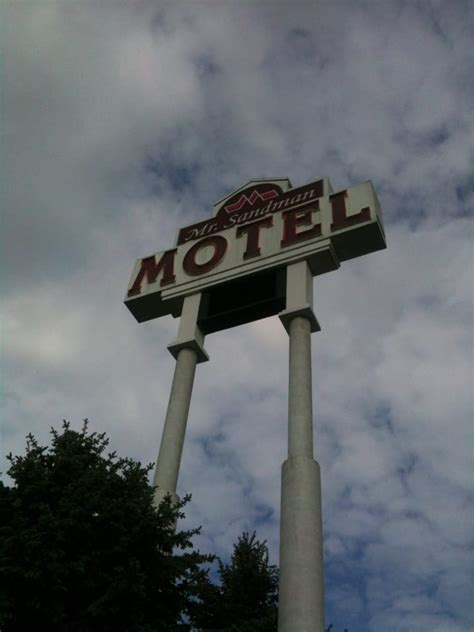 sandman hotel la grande oregon.